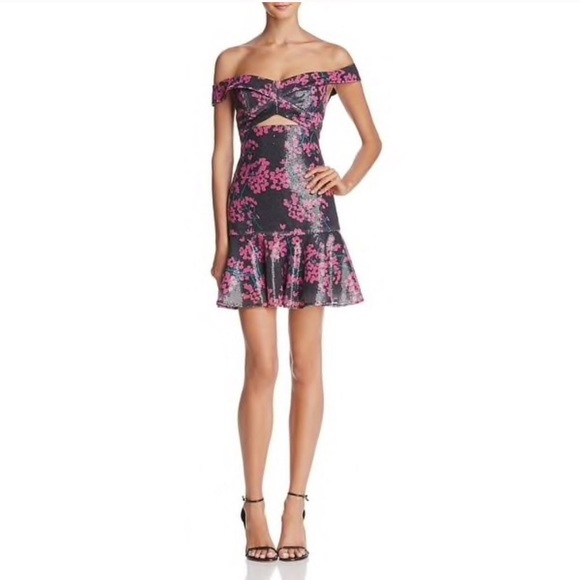 NWT❗️WAYF 🖤🌸 Janet Flounce Floral Sequin Dress - Picture 3 of 8
